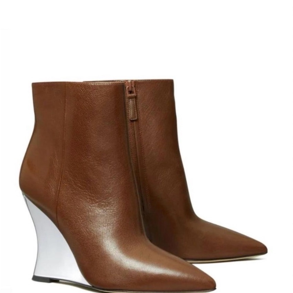 Tory Burch Brown Leather Wedge Boots NEW WITH BOX sz 9